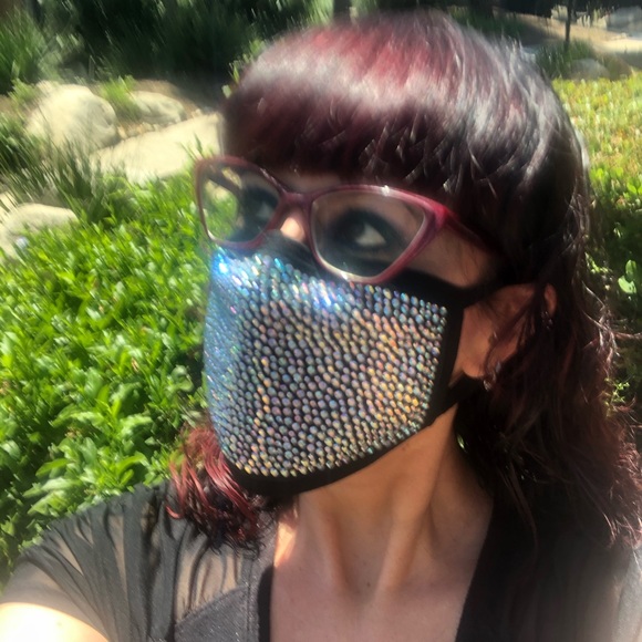 COPY - Face Mask with Rhinestones - Picture 1 of 4